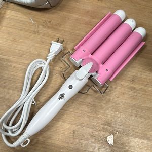 Pink and white wave iron